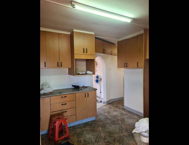 3 BEDROOM FREEHOLD FOR SALE IN COPESVILLE